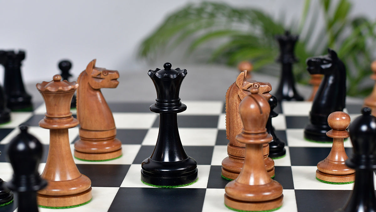 1900s' American Chess Company Reproduction Tournament Chess Set -  Black Ebonized & Antiqued Boxwood 3.8" King
