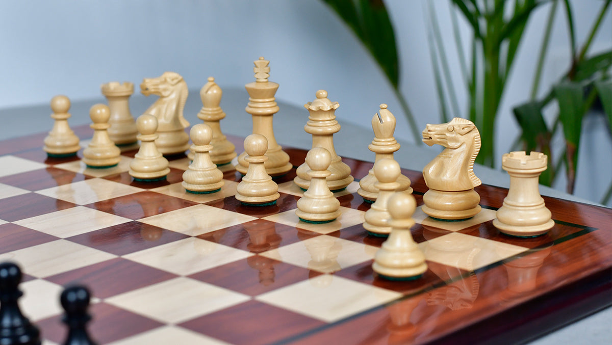 Collector Series Handcarved Staunton Chess Pieces in Ebonized Boxwood & Natural Boxwood - 2.6" King