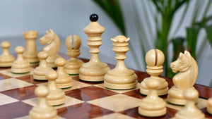 Vintage 1930 Knubbel Analysis Chess Pieces in Ebonized and Natural Boxwood - 3" King