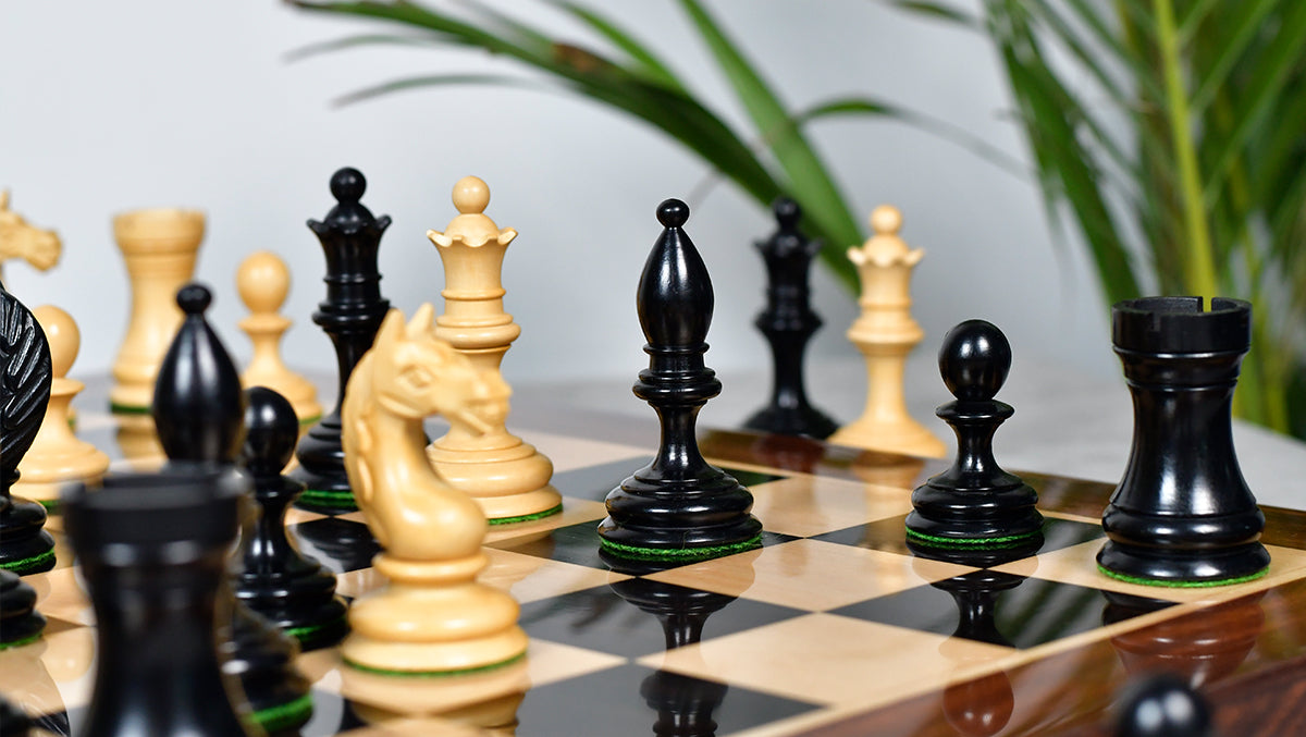 1933 Botvinnik Flohr-I Soviet Chess Pieces in Ebony / Boxwood - 4" King
