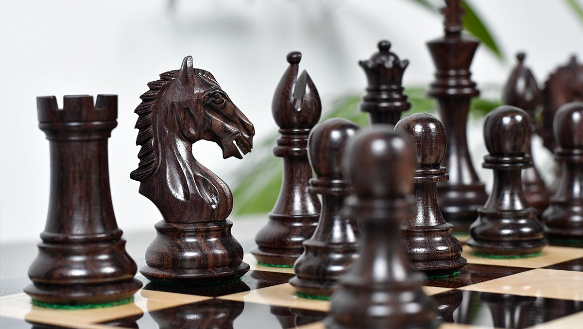 Derby Knight Staunton Weighted Chess Pieces in Rosewood & Boxwood - 4.1" King