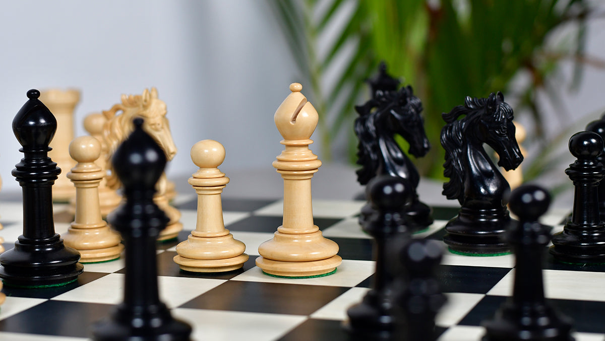 The French Warrior Luxury Wooden Chess Pieces in Ebony & Boxwood - 4.4" King