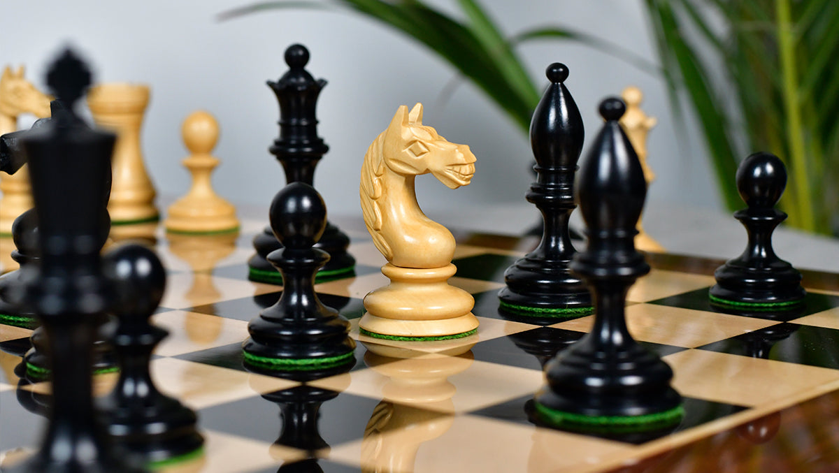 1933 Botvinnik Flohr-I Soviet Chess Pieces in Ebony / Boxwood - 4" King