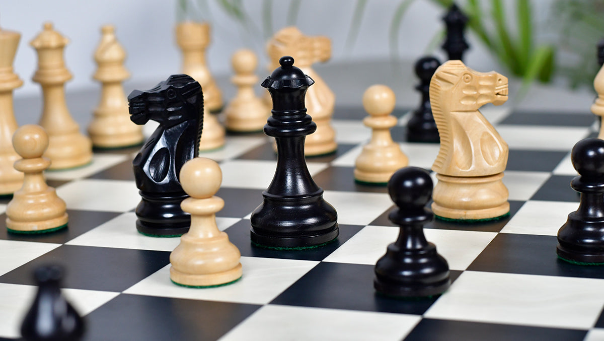 Smokey Staunton Series Chess Pieces in Ebonized boxwood & Natural Boxwood- 3.8" King