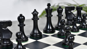 The Old Vintage English Staunton Series Chess Pieces in Ebonized wood & Boxwood - 3.8" King