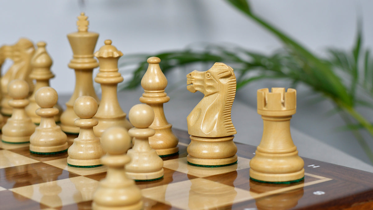 Smokey Staunton Series Chess Pieces in Sheesham & Boxwood - 3.8" King