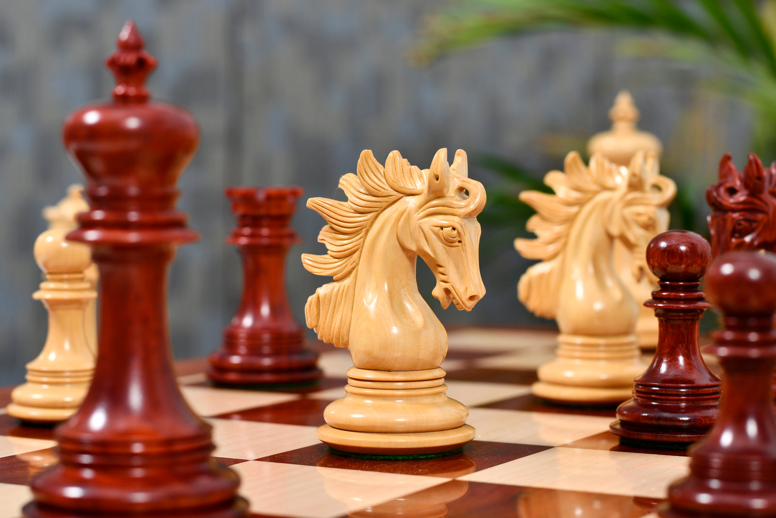 Arabian Knight Series Artisan Luxury Chess Pieces in Bud Rosewood & Boxwood - 4.2" King