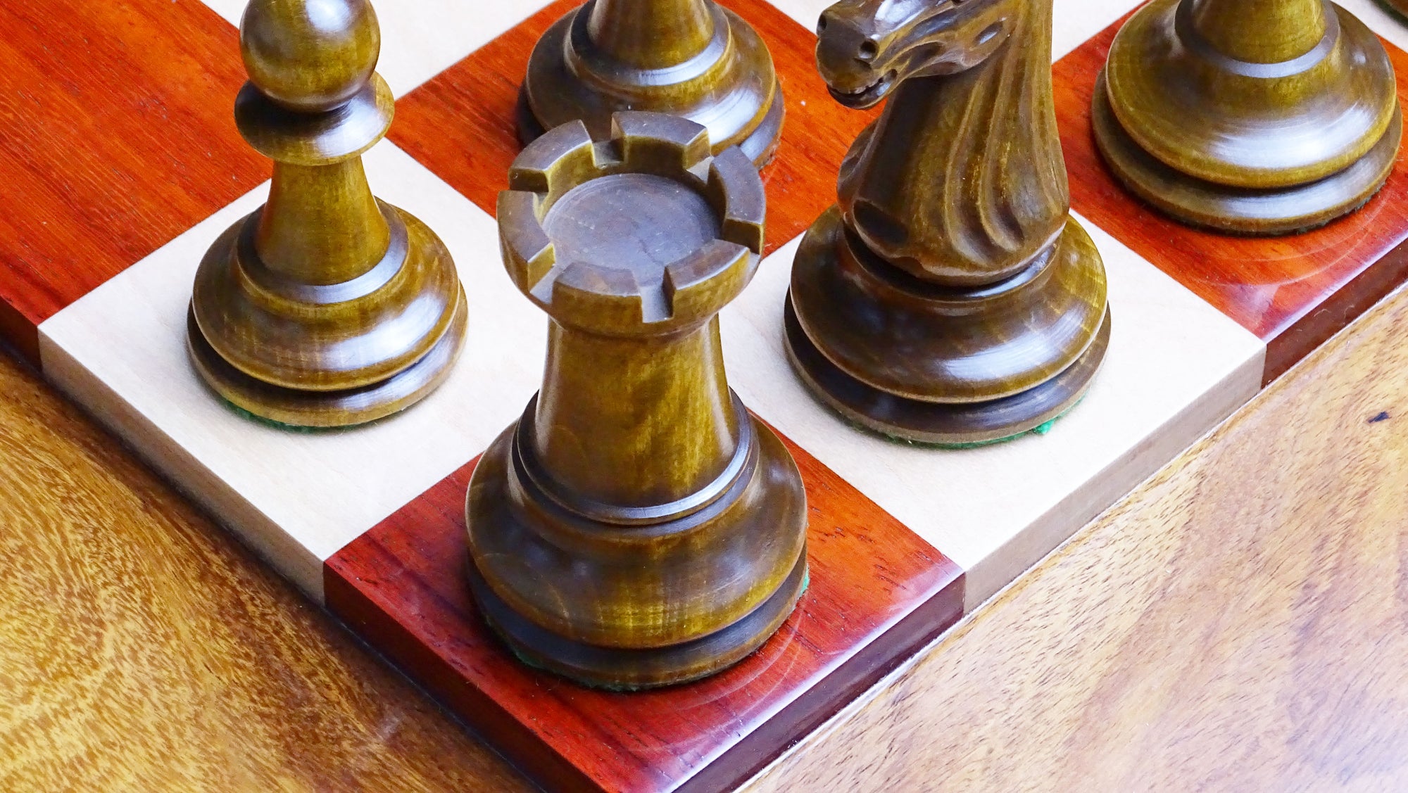 Circa 1887 Turner Teich Soviet-Staunton Style Weighted 4" Chess Pieces in Ebony & Antiqued Boxwood - 1700 Grams Weight