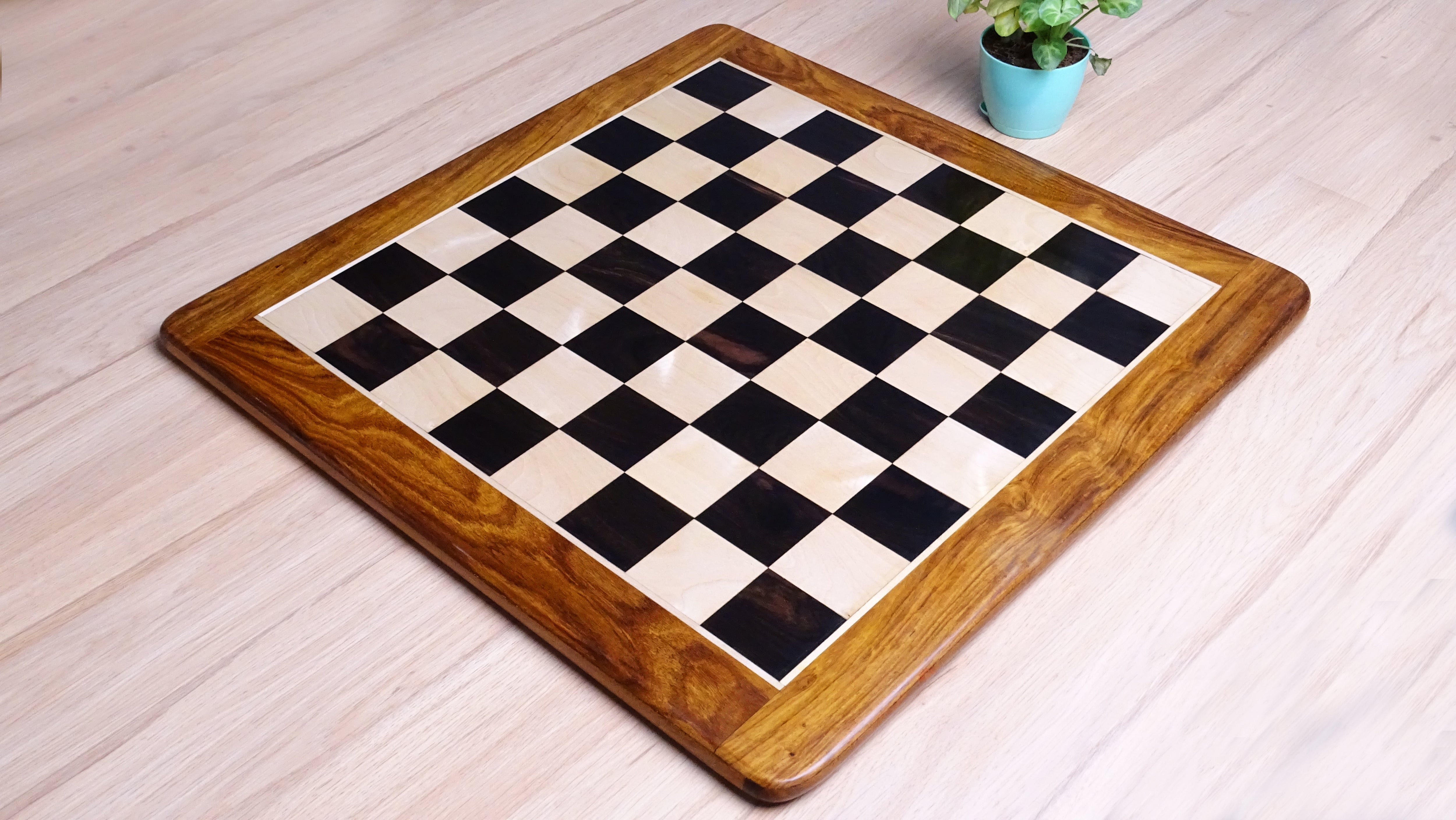 Chess board indian chess company
