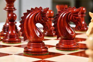 The California Chrome Staunton Series Chess Pieces in Bud Rosewood / Boxwood - 4.1" King