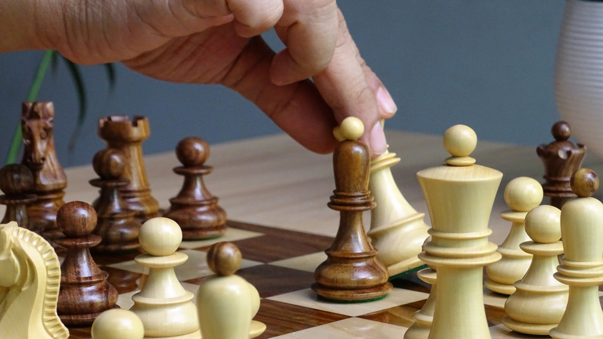 chess set pieces
