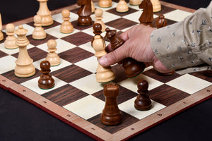 German Knight Tournament Series Staunton Chess Pieces in Sheesham & Boxwood - 3.75" King