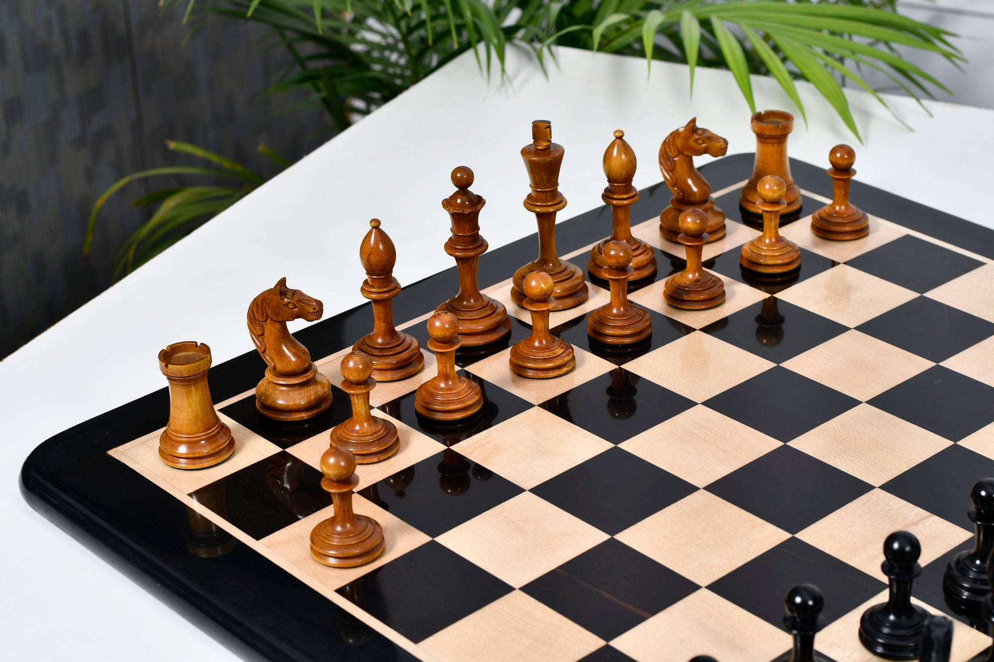 Antonio Fabiano 1933 Soviet Era Botvinnik Style Weighted Chess Pieces in Ebony & Antique 3.8 Inch King