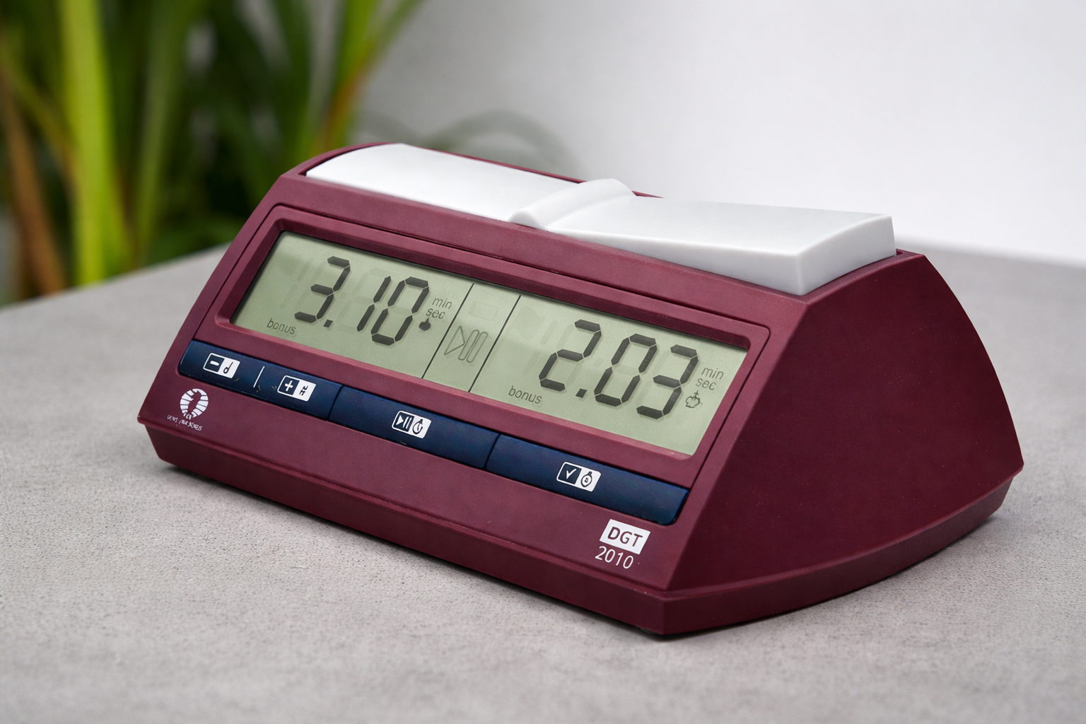 DGT 2010 Digital Chess Clock - FIDE World Chess Federation