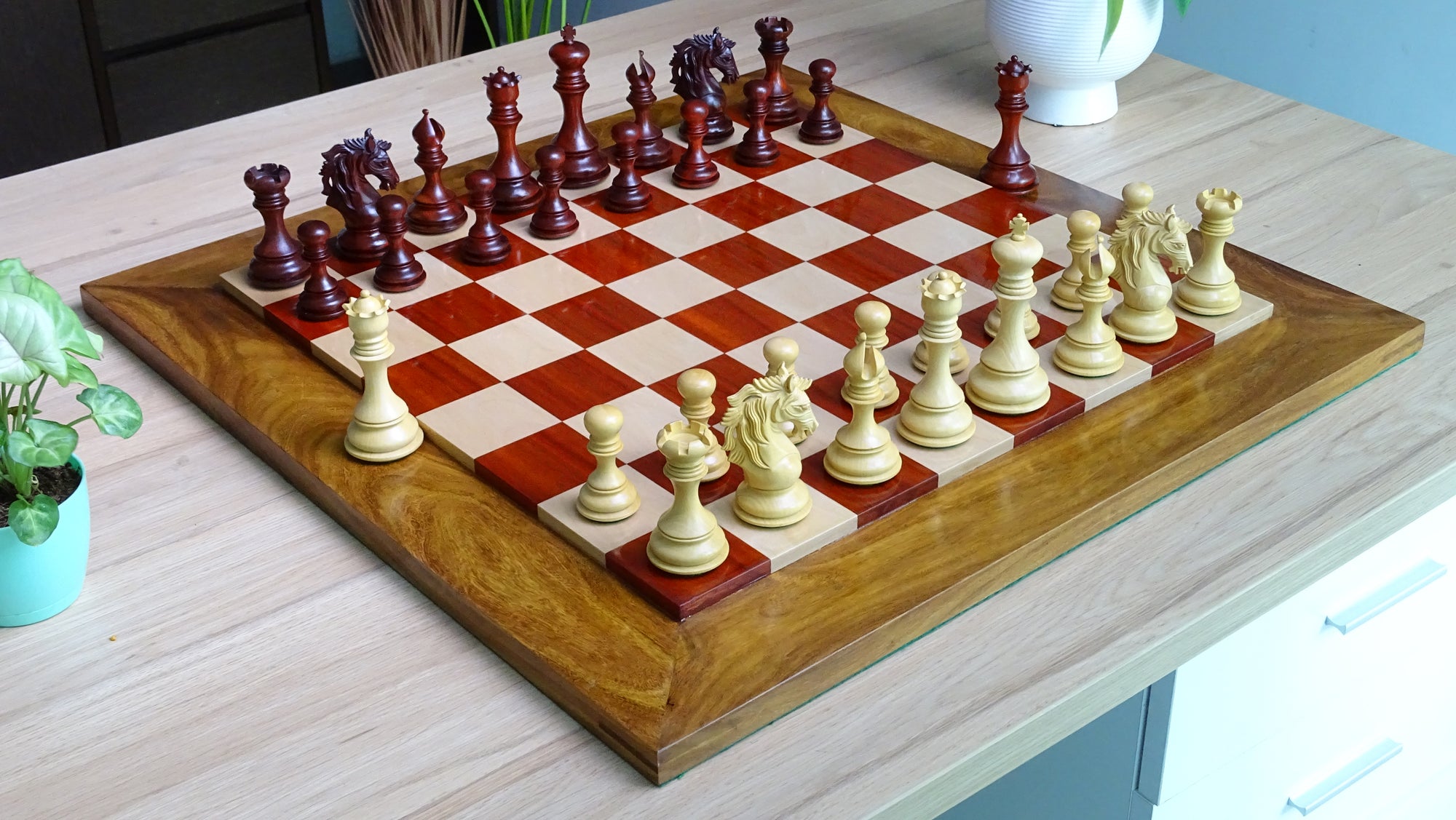coolest chess pieces
