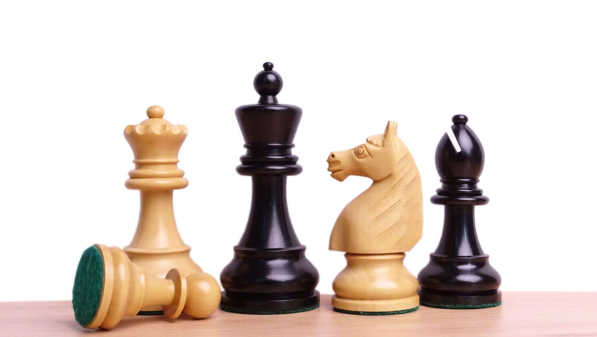 luxury chess pieces set
