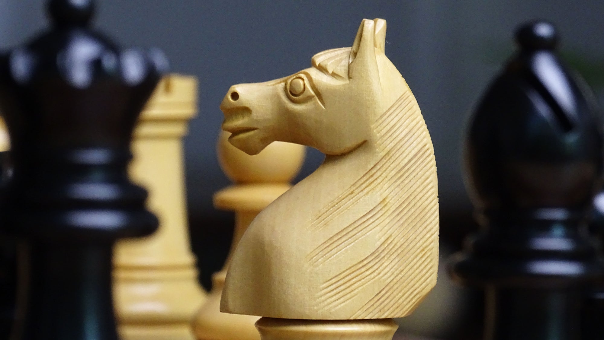 minimal chess pieces
