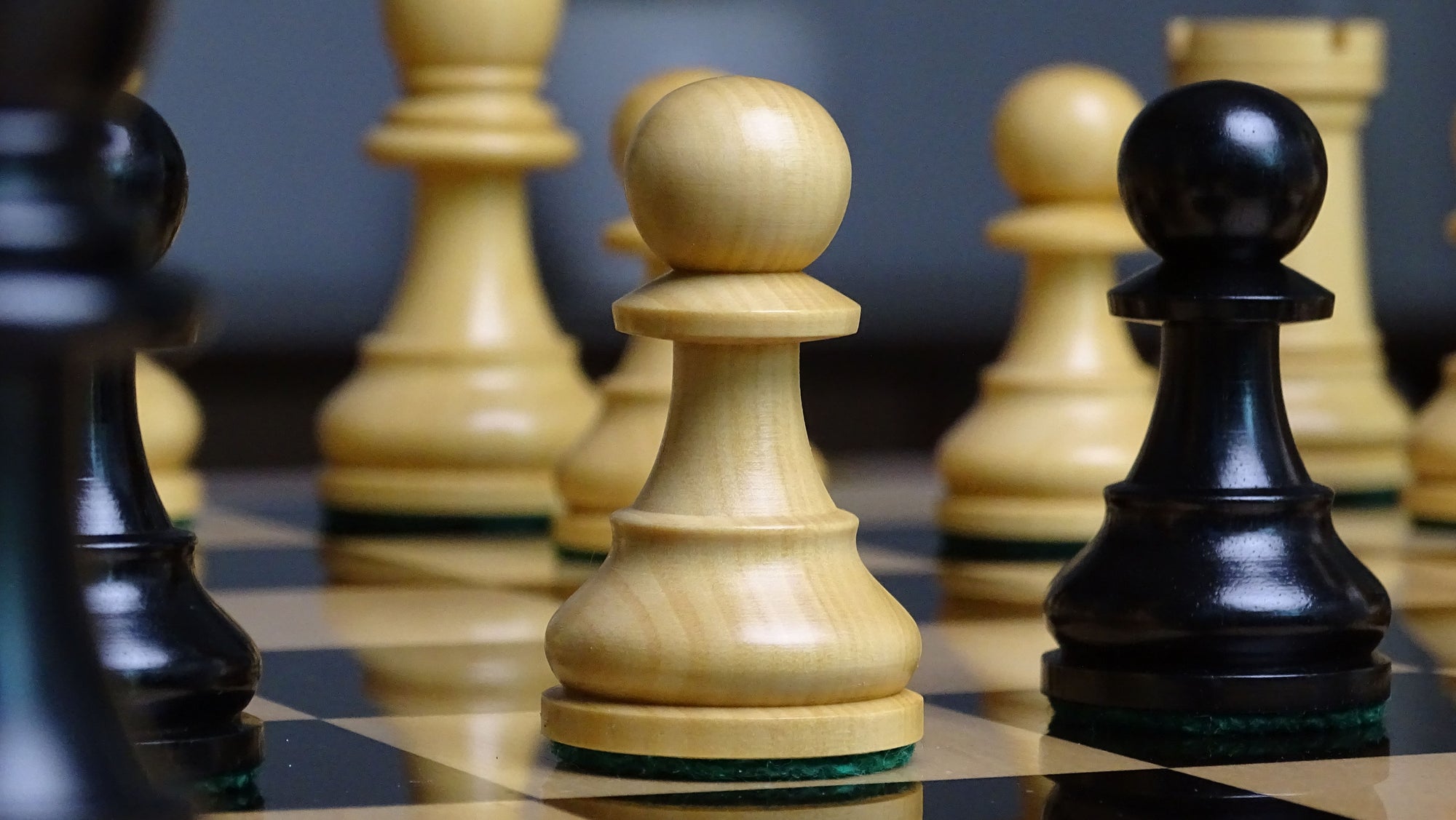 nice chess pieces set
