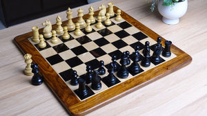 wood chess pieces