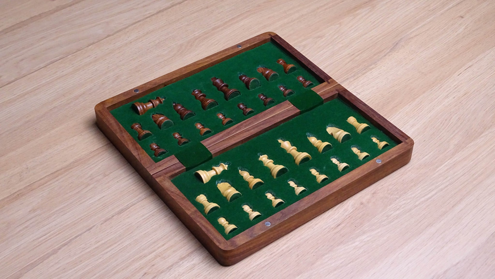 GRAND ÉCHECS SET 10'' Sheesham & Boitier en Bois Mini GRAND ÉCHECS SET 10'' Sheesham & Boitier en Bois Mini